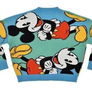 Disney store New Without Tags Mickey Mouse Cardigan Women sz L